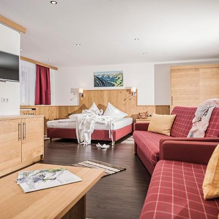 Hotel Kirchlerhof Tux Ngoại thất bức ảnh