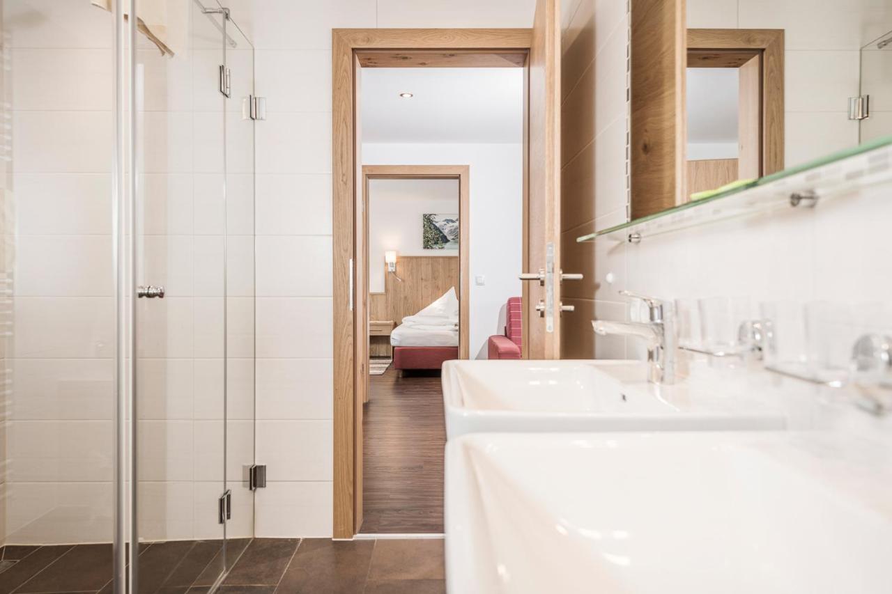 Hotel Kirchlerhof Tux Ngoại thất bức ảnh