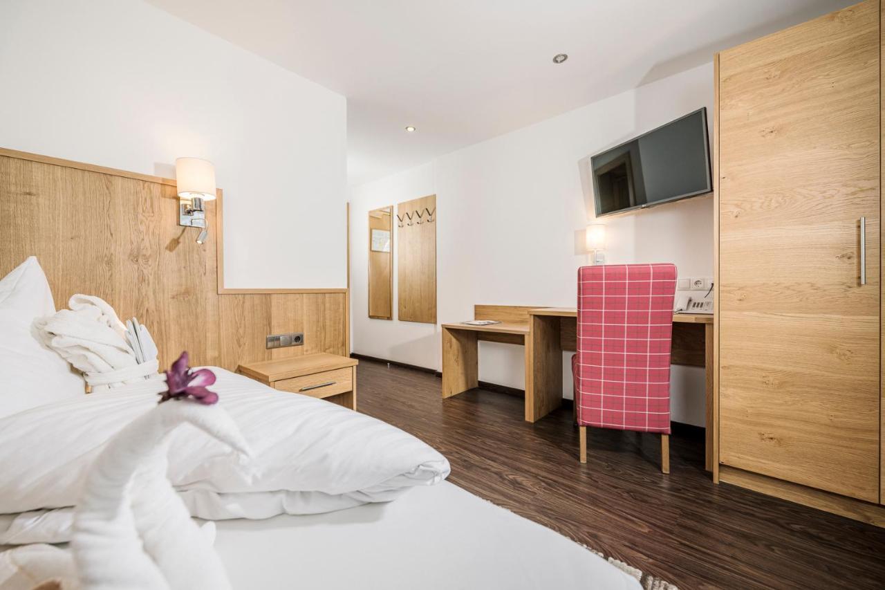 Hotel Kirchlerhof Tux Ngoại thất bức ảnh