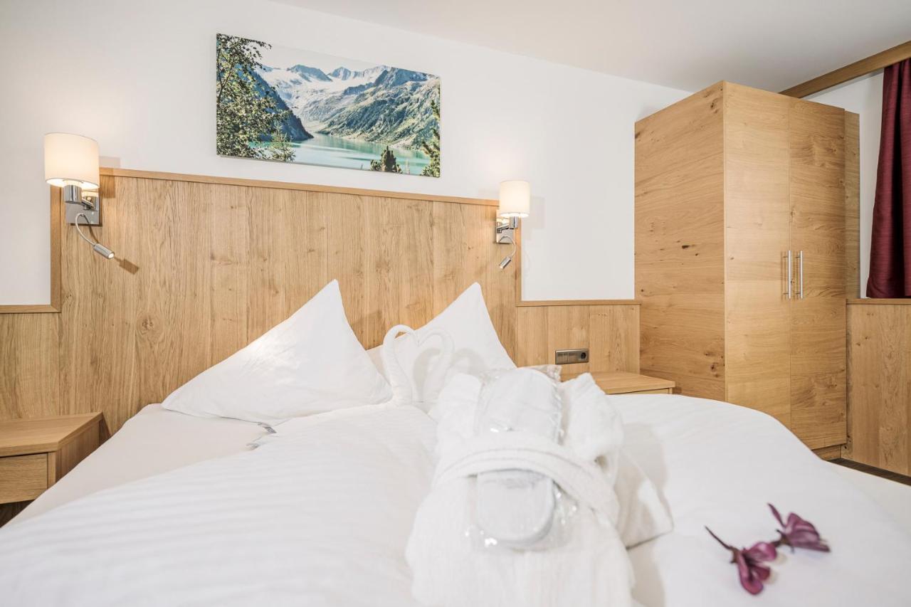 Hotel Kirchlerhof Tux Ngoại thất bức ảnh